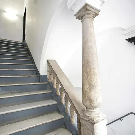 La Casa Di Enry Appartement *